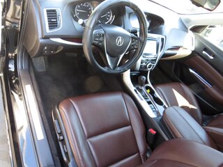 2015 Acura TLX 4dr Sdn FWD — photo 11