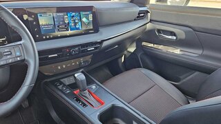 2026 Nissan Kicks SR — photo 15