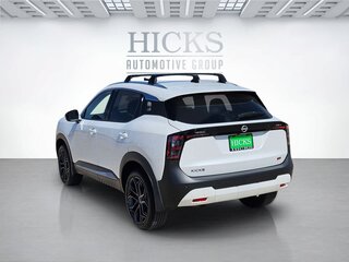 2026 Nissan Kicks SR — photo 7