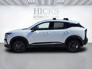 2026 Nissan Kicks SR — photo 8