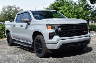 2024 Chevrolet Silverado 1500 2WD Crew Cab 147" Custom — photo 6