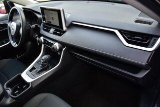 2025 Toyota Rav4 LE AWD (Natl) — photo 11