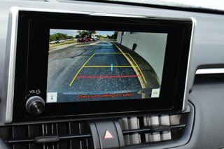 2025 Toyota Rav4 LE AWD (Natl) — photo 17