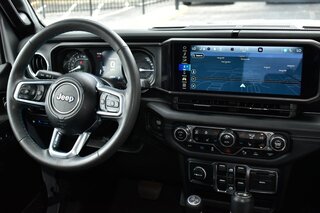 2024 Jeep Wrangler 4xe High Altitude 4x4 — photo 10