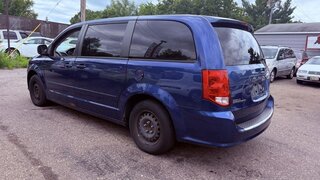 2011 Dodge Grand Caravan EXPRESS — photo 4