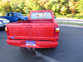 2003 Mazda B-Series 2WD Truck Cab Plus 125" WB 3.0L Man DS — photo 7