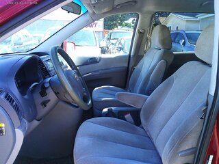 2009 Kia Sedona EX — photo 6