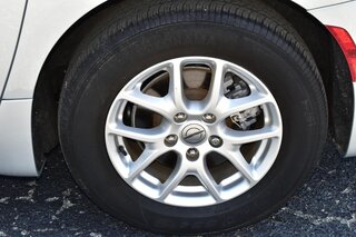 2023 Chrysler Pacifica Touring L FWD — photo 8