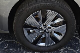 2025 Nissan Murano AWD SL — photo 8