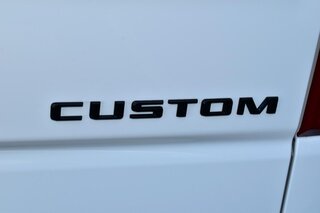 2026 Chevrolet Silverado 1500 2WD Crew Cab 147" Custom — photo 10