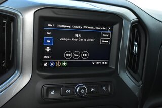 2026 Chevrolet Silverado 1500 2WD Crew Cab 147" Custom — photo 18
