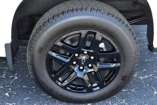 2026 Chevrolet Silverado 1500 2WD Crew Cab 147" Custom — photo 8