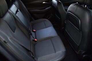 2023 Buick Encore GX AWD 4dr Select — photo 11