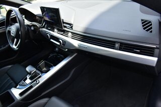 2025 Audi A5 Sportback S line Premium 45 TFSI quattro — photo 13