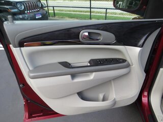 2017 Buick Enclave FWD 4dr Convenience — photo 15