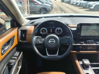2024 Nissan Pathfinder Platinum — photo 12