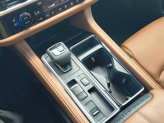 2024 Nissan Pathfinder Platinum — photo 16