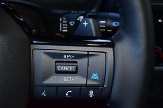 2025 Nissan Rogue FWD SL — photo 23