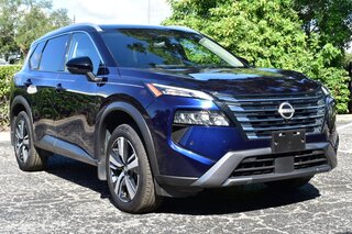 2025 Nissan Rogue FWD SL — photo 6
