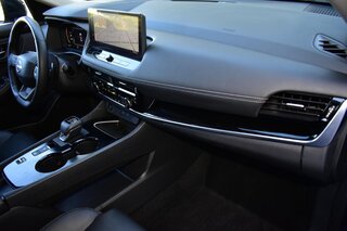 2025 Nissan Rogue FWD SL — photo 13