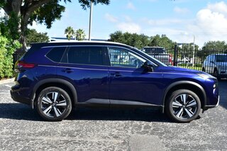 2025 Nissan Rogue FWD SL — photo 7