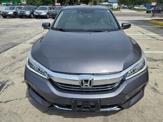 2017 Honda Accord Hybrid Touring — photo 3