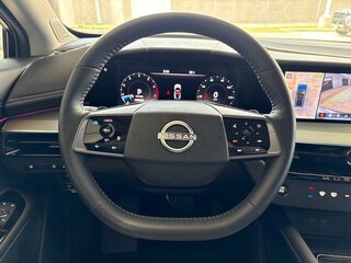 2025 Nissan Murano SL — photo 23