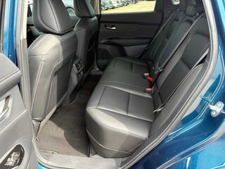 2025 Nissan Murano SL — photo 11