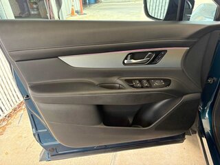 2025 Nissan Murano SL — photo 13
