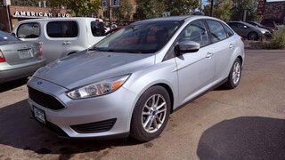 2016 Ford Focus SE — photo 2
