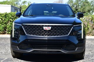 2025 Cadillac XT4 FWD 4dr Premium Luxury — photo 5