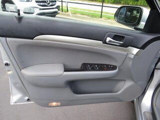 2004 Acura TSX 4dr Sport Sdn Auto — photo 10