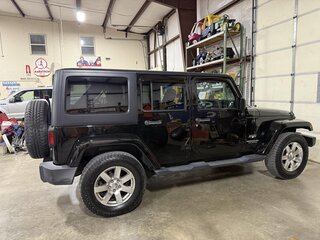 2016 Jeep Wrangler Unlimited 4WD 4dr Sahara with Hard top — photo 6