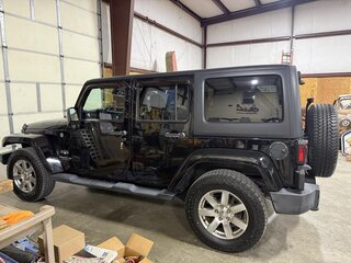 2016 Jeep Wrangler Unlimited 4WD 4dr Sahara with Hard top — photo 2