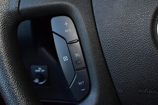 2021 GMC Savana Cargo Van RWD 2500 135" — photo 18