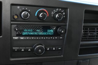 2021 GMC Savana Cargo Van RWD 2500 135" — photo 15