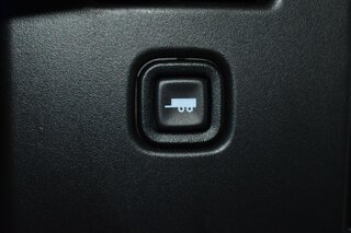 2021 GMC Savana Cargo Van RWD 2500 135" — photo 16