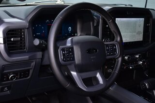 2025 Ford F-150 XLT 4WD SuperCrew 5.5' Box — photo 16