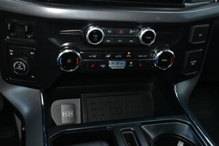 2025 Ford F-150 XLT 4WD SuperCrew 5.5' Box — photo 19