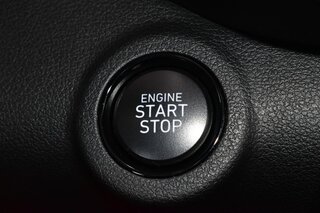 2025 Hyundai Venue SEL IVT — photo 18