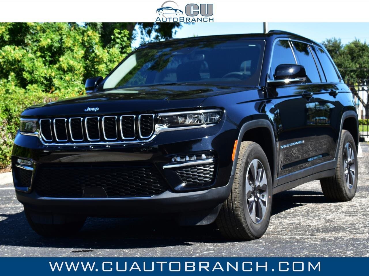2022 Jeep Grand Cherokee 4XE 4D SUV 4WD