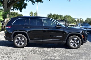 2022 Jeep Grand Cherokee 4XE 4D SUV 4WD — photo 7