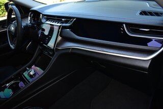 2022 Jeep Grand Cherokee 4XE 4D SUV 4WD — photo 13