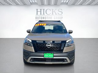 2025 Nissan Pathfinder Rock Creek — photo 2