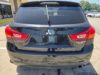 2016 Mitsubishi Outlander Sport 2.0 ES — photo 6