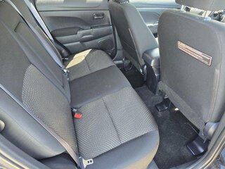 2016 Mitsubishi Outlander Sport 2.0 ES — photo 9