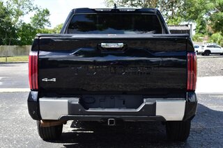 2022 Toyota Tundra Limited CrewMax 5.5' Bed (Natl) — photo 4