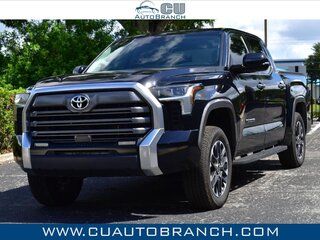 2022 Toyota Tundra Limited CrewMax 5.5' Bed (Natl) — photo 1