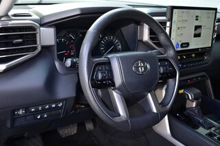 2022 Toyota Tundra Limited CrewMax 5.5' Bed (Natl) — photo 14