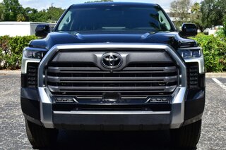 2022 Toyota Tundra Limited CrewMax 5.5' Bed (Natl) — photo 5